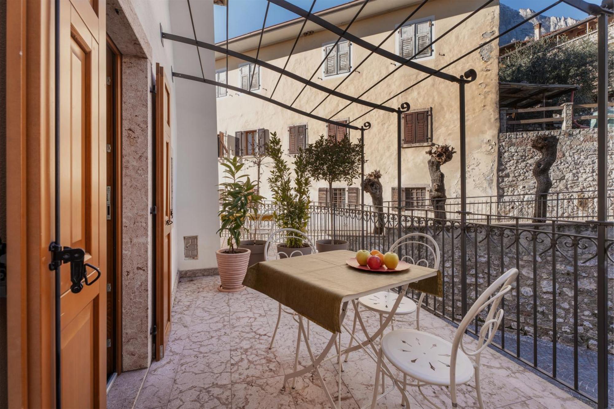 Pietra Rara Apartments Pietramurata Εξωτερικό φωτογραφία