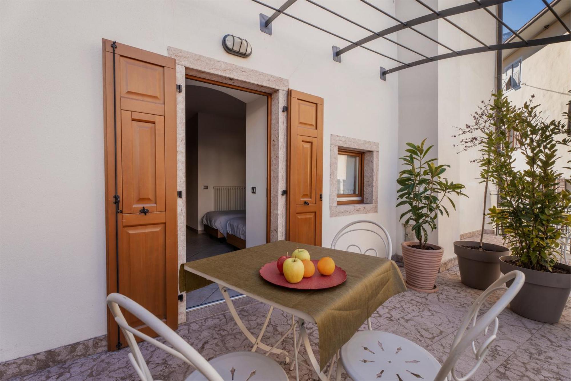 Pietra Rara Apartments Pietramurata Εξωτερικό φωτογραφία